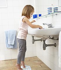 Toilette intime fille 3 ans