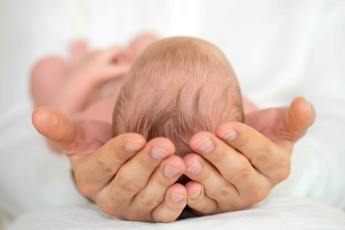 Croute de lait et eczéma bébé sont-ils liés ?