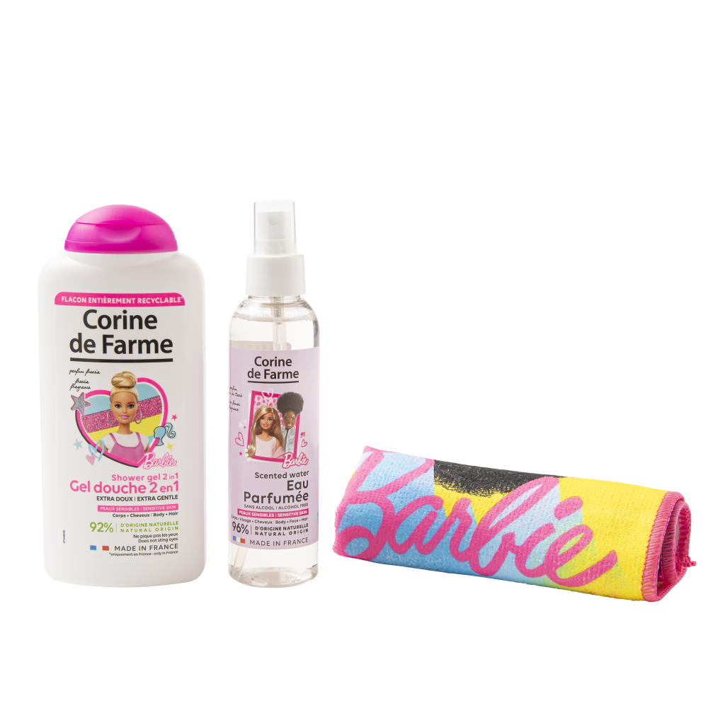 https://www.corinedefarme.fr/content/uploads/sites/2/2025/10/COFFRET-BARBIE.png