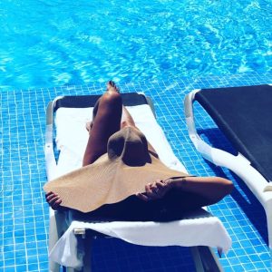 comment bronzer vite des jambes très blanches