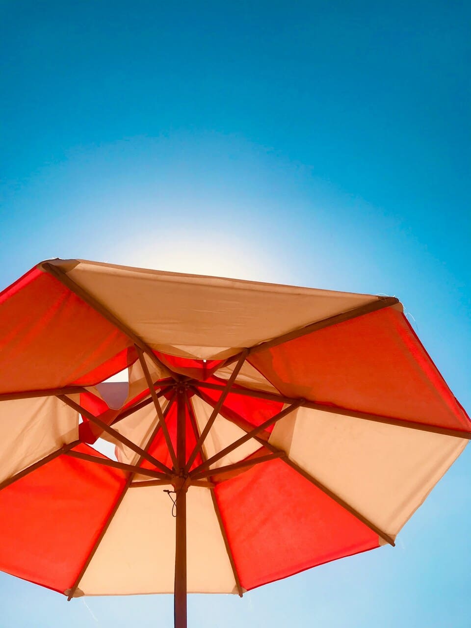 Quelle différence entre crème solaire 30 et 50 SPF ?