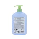 Eau nettoyante micellaire